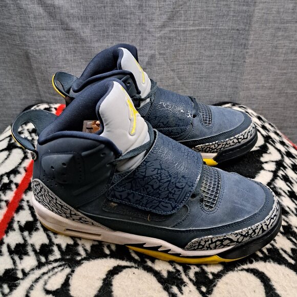 Jordan Son Of Mars Low Navy Blue for Sale | Authenticity  %Jordan Son of Mars Low \